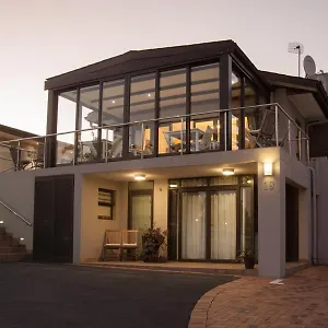 Four Palms Guest house