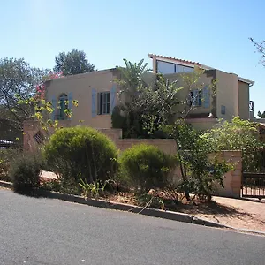 Aurora Guest Units Guest house
